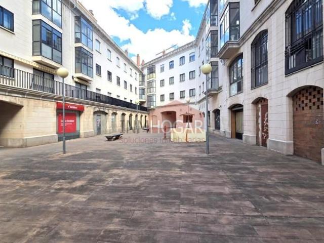 Local comercial en venta Ávila