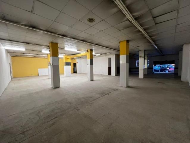 Local comercial en venta Avilés