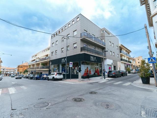 Local Comercial en venta, Baza, Granada