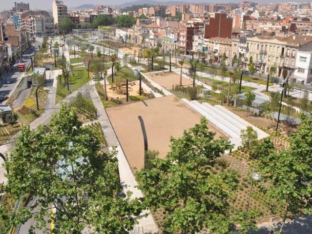 Local comercial en venta Badalona
