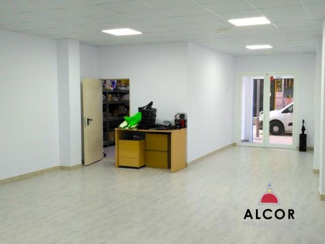 Local comercial en venta Benicarló