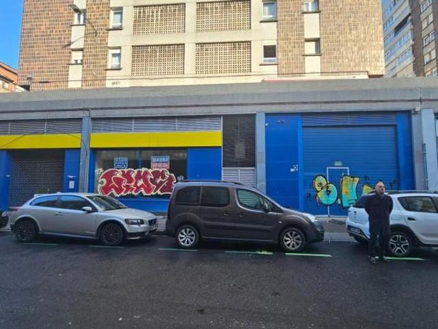 Local comercial en venta Bilbao