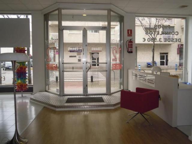 Local comercial en venta Gandia