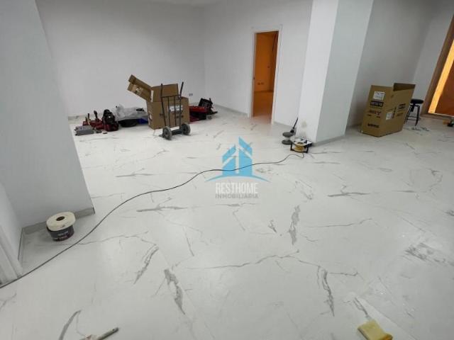 Local comercial en venta Gandia