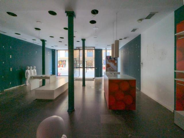 Local comercial en venta Granada