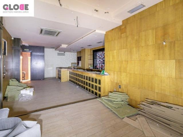 Local comercial en venta Granada