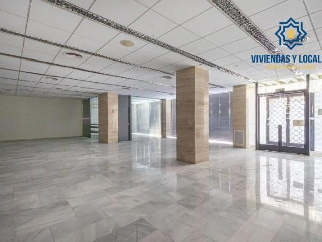 Local comercial en venta Granada