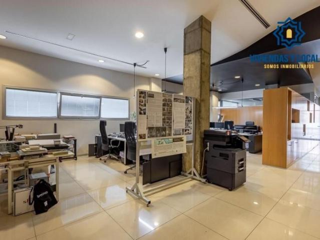 Local comercial en venta Granada