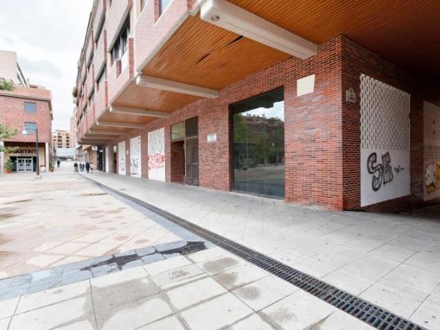 Local comercial en venta Granada