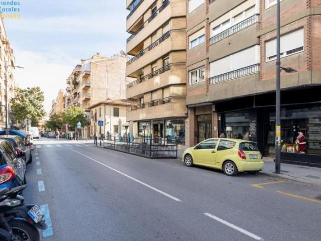Local comercial en venta Granada