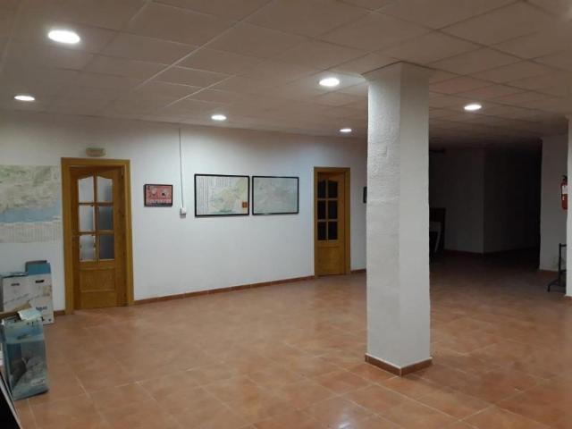Local comercial en venta Granada