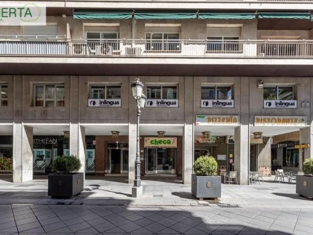 Local comercial en venta Granada