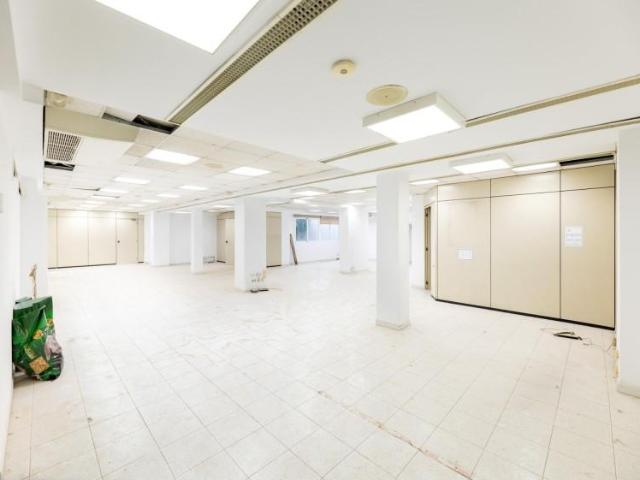 Local comercial en venta Granada