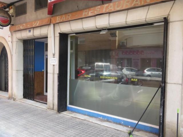 Local comercial en venta Denia