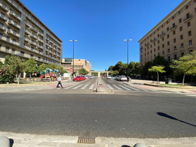Local Comercial en venta, Distrito Universidad, Zaragoza