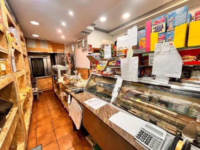 Local comercial en venta en Córdoba, Parque Azahara