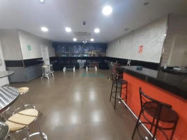 Local comercial en venta en Córdoba, Sector Sur Zona Baja