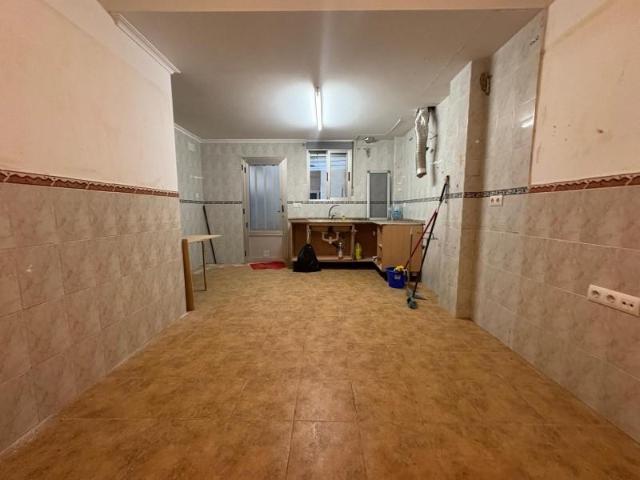 Local comercial en venta en Catarroja, Diputacio 1