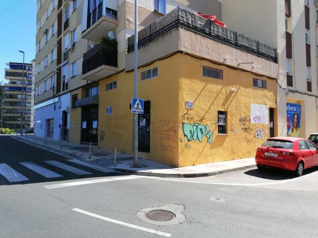 Local comercial en venta en Cáceres, Madrila parque Principe