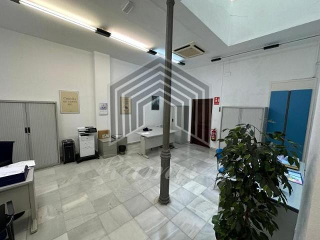 Local comercial en venta en Cádiz