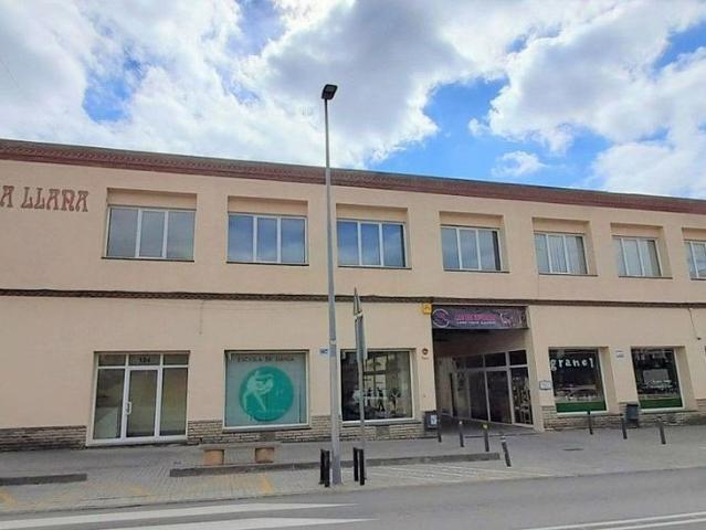 Local comercial en venta en Caldes de Montbui, de 451 m² por 51.093