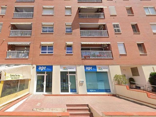 Local comercial en venta en calle Camp de Mar, Premià de Mar, de 125 m² por 215.000