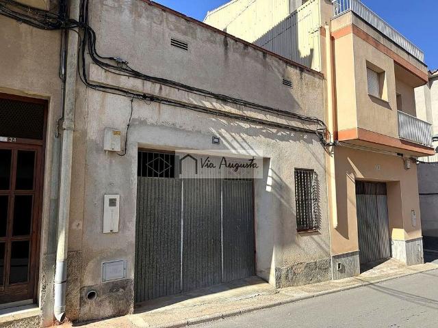 Local comercial en venta en calle Castaños, Perelló, el Tar, de 55 m² 1 habitación por 55.000