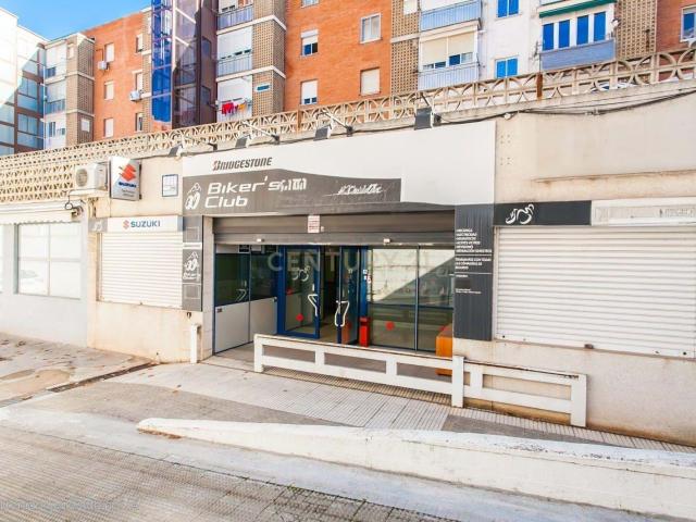 Local comercial en venta en calle Alcalá
