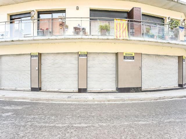 Local comercial en venta en calle Almogàvers, Bisbal d´Empordà, La, de 35 m² por 26.900