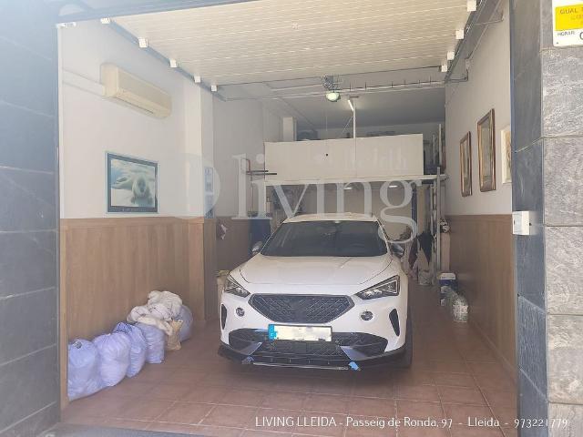 Local comercial en venta en calle Bellavista, Lleida, de 44 m² 1 habitación por 70.000