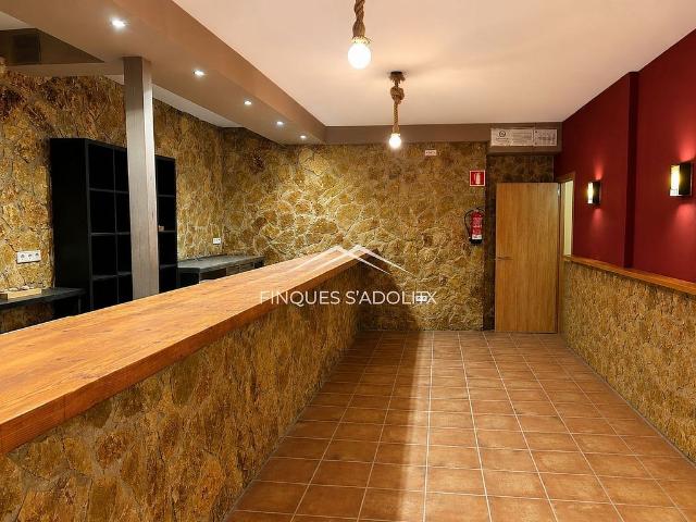 Local comercial en venta en calle D'adrià Álvarez, Palamós, de 142 m² 1 habitación por 175.000