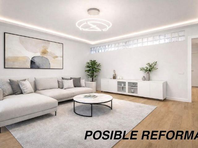 Local comercial en venta en calle D'alella, Santa Coloma de Gramanet, de 98 m² 6 habitaciones por 132.500