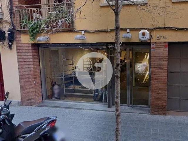 Local comercial en venta en calle De Caballero, Barcelona, de 485 m² por 795.000