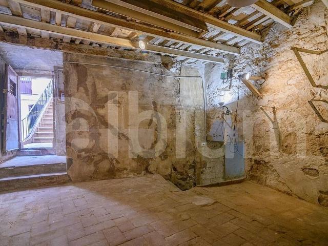 Local comercial en venta en calle De Bellafila, Barcelona, de 25 m² por 70.000