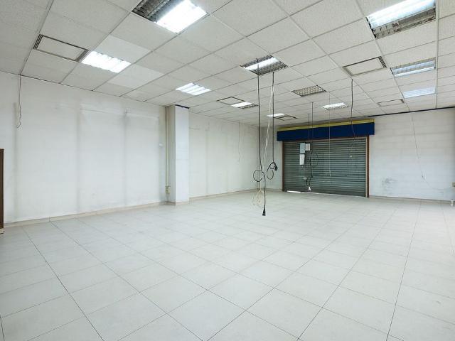 Local comercial en venta en calle De González de Soto, Figueres, de 151 m² 2 habitaciones por 120.000