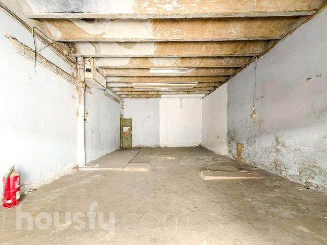 Local comercial en venta en calle De García Mariño, Barcelona, de 51 m² por 149.000