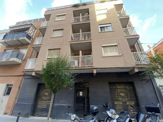 Local comercial en venta en calle De Graner, Hospitalet de Llobregat, L´, de 190 m² por 120.000
