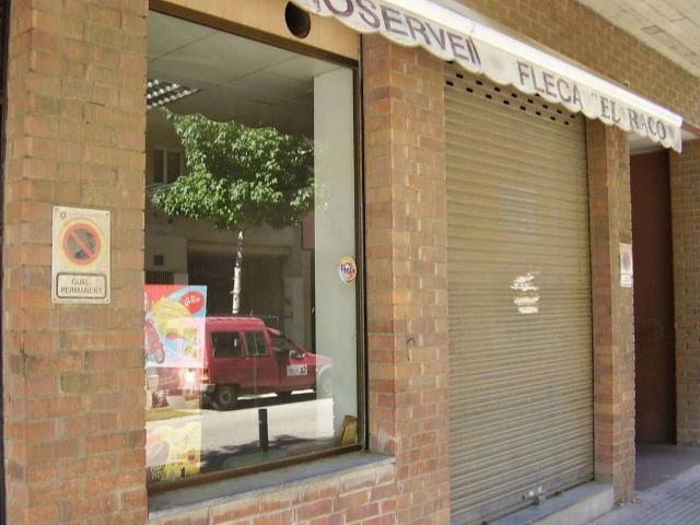 Local comercial en venta en calle De Joaquim Ruyra, Salt, de 45 m² 1 habitación por 39.000