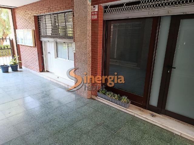 Local comercial en venta en calle De Josep Prats, Hospitalet de Llobregat, L´, de 19 m² 3 habitaciones por 69.000