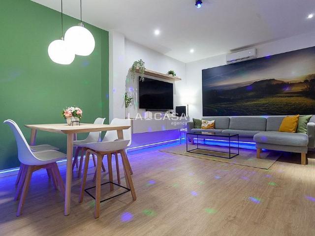 Local comercial en venta en calle De la Florida, Hospitalet de Llobregat, L´, de 100 m² 4 habitaciones por 155.000