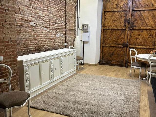 Local comercial en venta en calle De la Neu de Sant Cugat, Barcelona, de 166 m² 7 habitaciones por 390.000