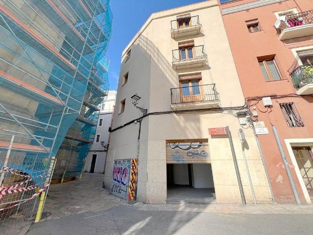 Local comercial en venta en calle De la Portella, Tarragona, de 86 m² por 130.000