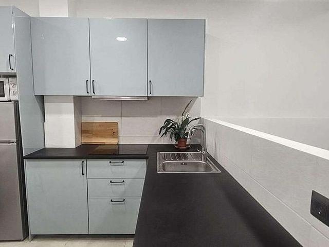 Local comercial en venta en calle De la Riera de Tena, Barcelona, de 42 m² 1 habitación por 105.000
