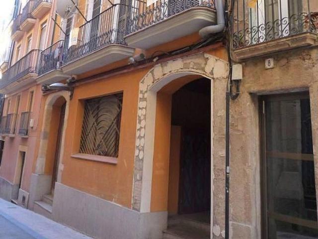 Local comercial en venta en calle De L'església, Valls, de 33 m² por 9.250