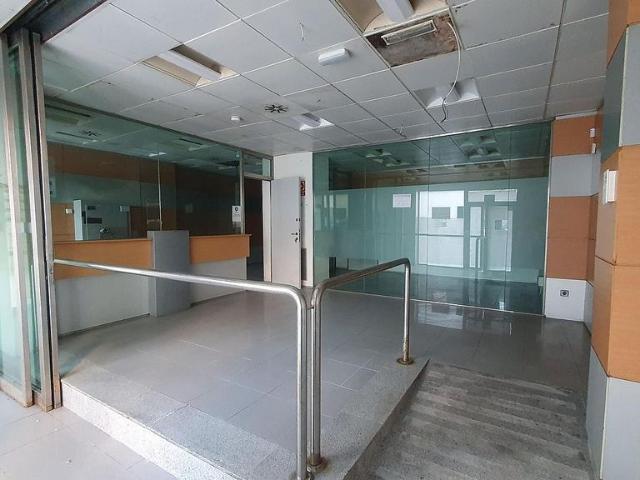 Local comercial en venta en calle De Lleida, Igualada, de 273 m² por 139.000