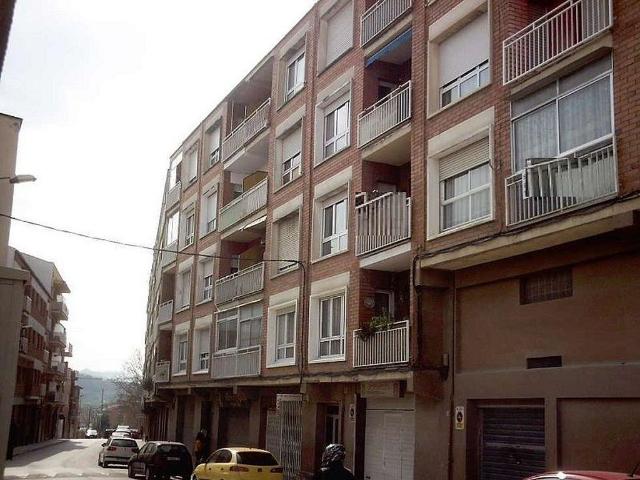 Local comercial en venta en calle De Montserrat, Vilanova del Camí, de 105 m² por 45.000