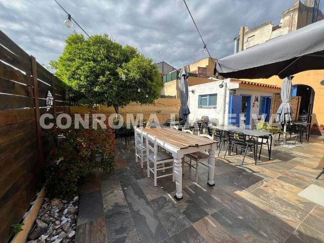 Local comercial en venta en calle De Mar, Malgrat de Mar, de 180 m² por 40.000