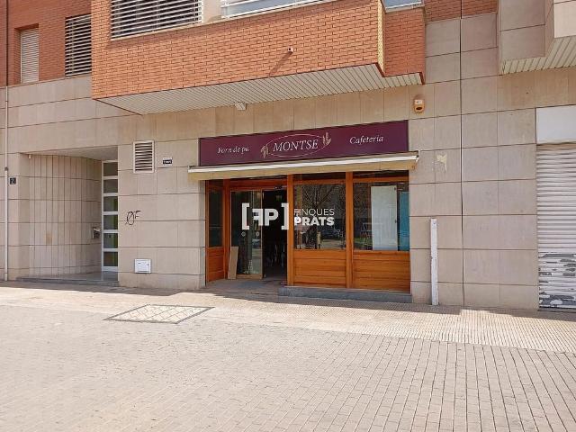Local comercial en venta en calle De Maria Aurèlia Capmany, Lleida, de 200 m² por 103.000
