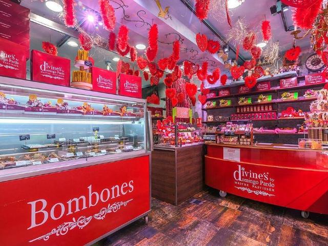 Local comercial en venta en calle De Salvador Baroné, Viladecans, de 160 m² por 650.000