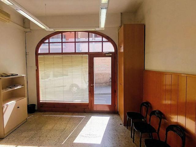 Local comercial en venta en calle De Sant Eusebi, Barcelona, de 24 m² 2 habitaciones por 125.000